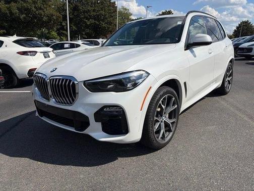 Mineral White Metallic 2020 BMW X5 xDrive40i
