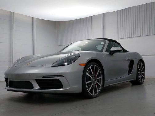 2021 Porsche 718 Boxster 