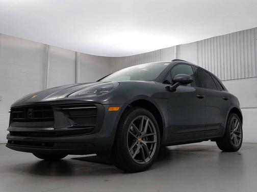 2025 Porsche Macan 