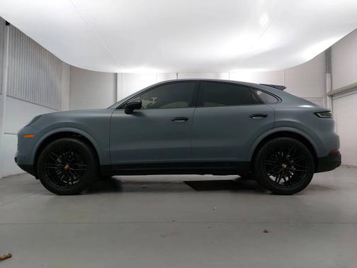 2024 Porsche Cayenne 