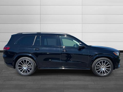 2023 Mercedes-Benz GLS 450 4MATIC