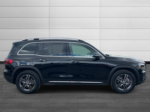 2025 Mercedes-Benz GLB 250 Base