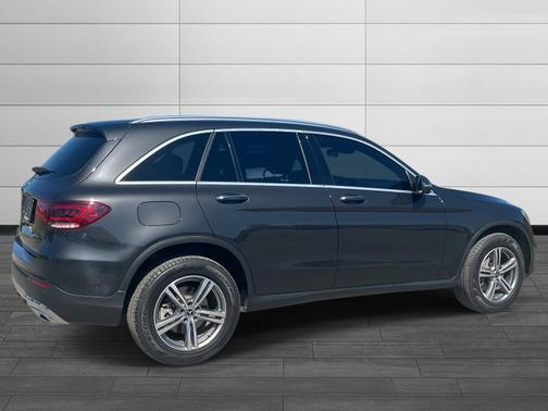 2022 Mercedes-Benz GLC 300 Base