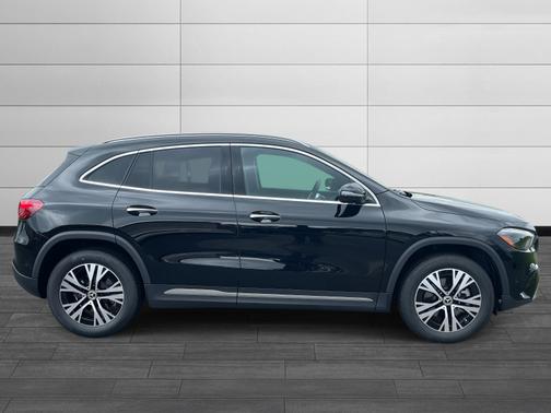 2025 Mercedes-Benz GLA 250