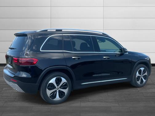 2025 Mercedes-Benz GLB 250 Base