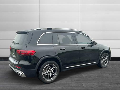 2021 Mercedes-Benz GLB 250 