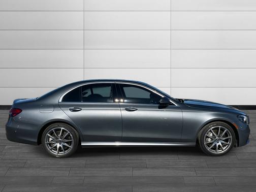 2022 Mercedes-Benz E-Class 