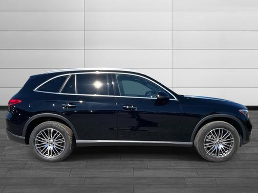 2024 Mercedes-Benz GLC 300 4MATIC