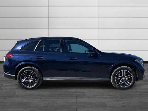 2023 Mercedes-Benz GLC 300 4MATIC