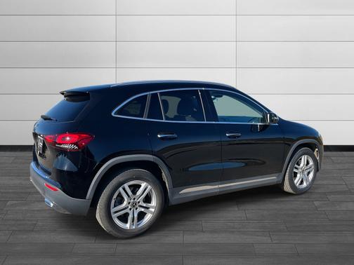 2023 Mercedes-Benz GLA 250 