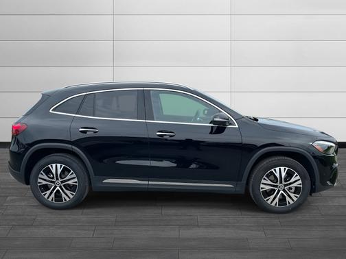2025 Mercedes-Benz GLA 250 Base