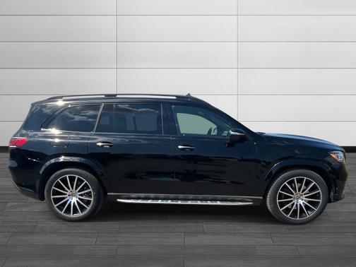 2022 Mercedes-Benz GLS 450 4MATIC