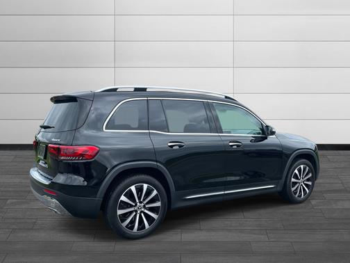 2022 Mercedes-Benz GLB 250 4MATIC