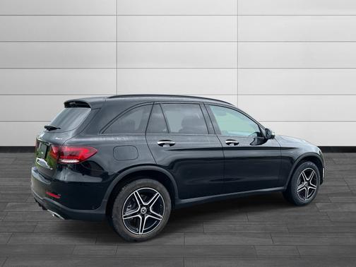 2021 Mercedes-Benz GLC 300 4MATIC