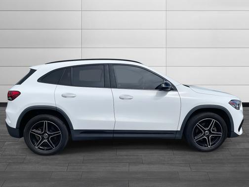 2022 Mercedes-Benz GLA 250