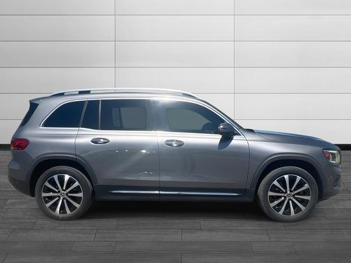2022 Mercedes-Benz GLB 250 Base