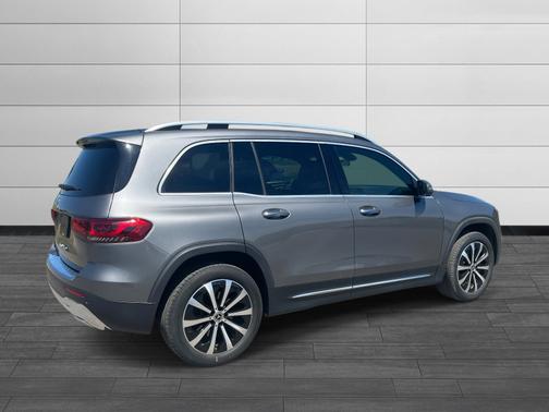 2022 Mercedes-Benz GLB 250 Base
