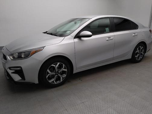 Silky Silver 2019 Kia Forte LXS