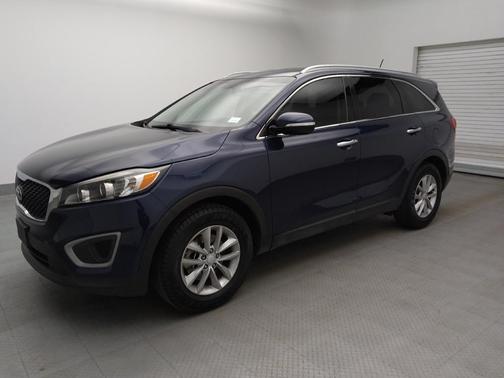Blaze Blue 2016 Kia Sorento LX