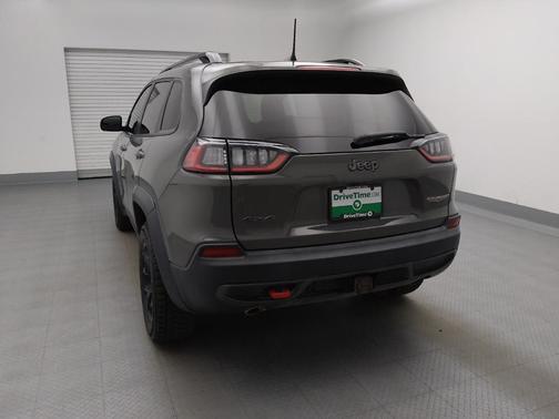 2022 Jeep Cherokee Trailhawk