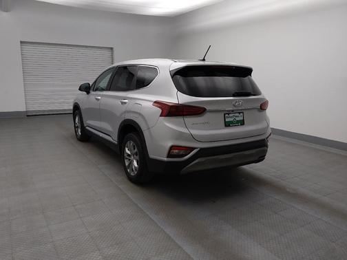 2019 Hyundai SANTA FE SE 2.4