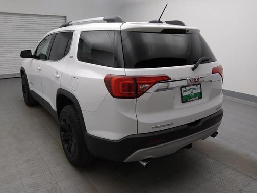 White 2018 GMC Acadia SLT-1
