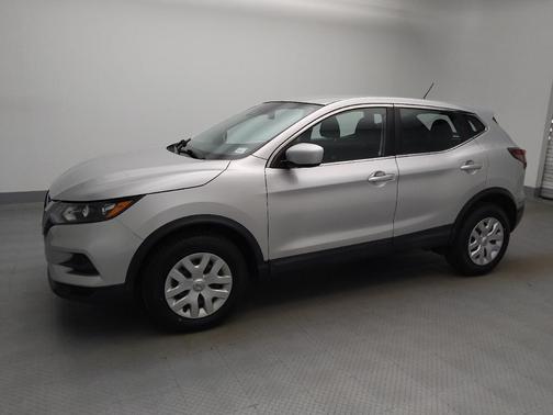 2020 Nissan Rogue Sport S