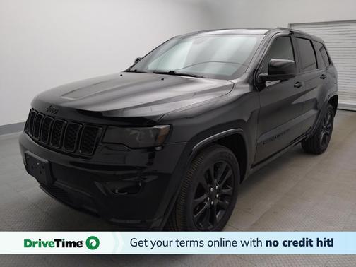 Diamond Black Crystal Pearlcoat 2021 Jeep Grand Cherokee Laredo
