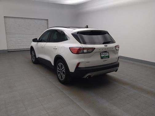 Star White Metallic Tri-Coat 2020 Ford Escape SEL