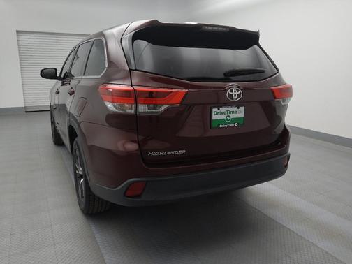 2019 Toyota Highlander LE I4