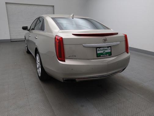 Radiant Silver Metallic 2015 Cadillac XTS Luxury