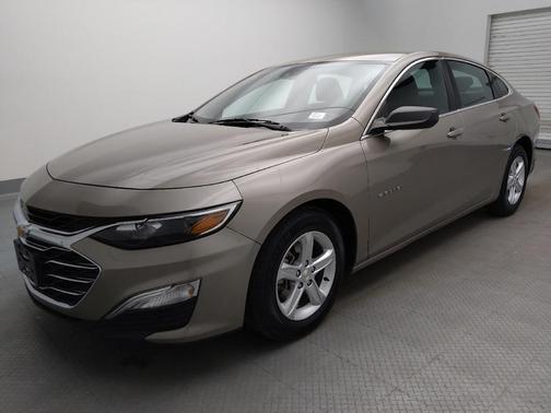 Gray 2024 Chevrolet Malibu 1LS