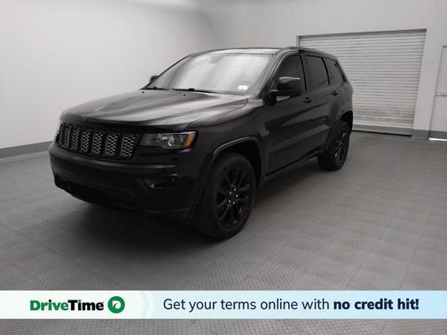 Diamond Black Crystal Pearlcoat 2020 Jeep Grand Cherokee Altitude