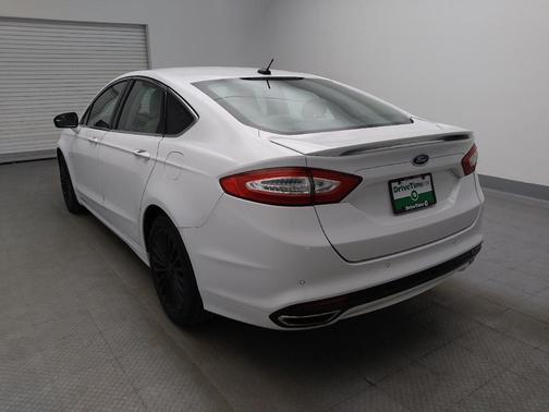 White 2016 Ford Fusion Titanium