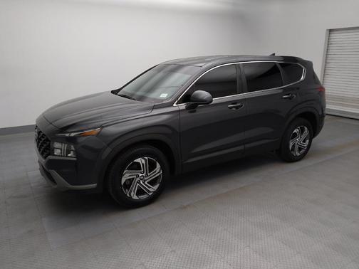 2022 Hyundai SANTA FE SE
