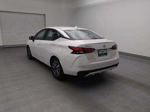 2021 Nissan Versa 1.6 SV