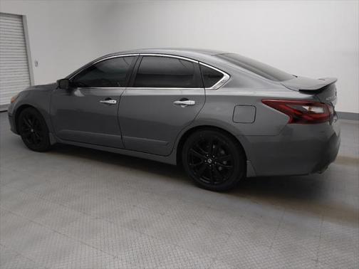 2017 Nissan Altima 2.5 SR