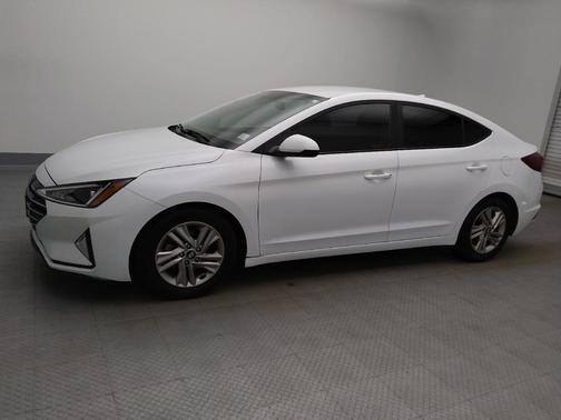 Quartz White Pearl 2019 Hyundai ELANTRA SEL