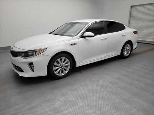 2018 Kia Optima S