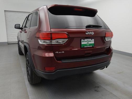 2020 Jeep Grand Cherokee Laredo