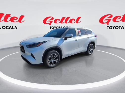 2026 Toyota Highlander XLE