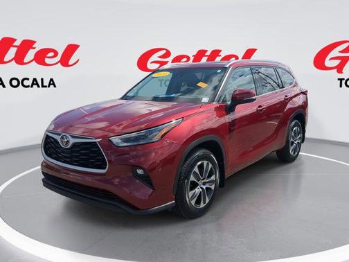 2021 Toyota Highlander XLE