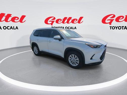 2024 Toyota Grand Highlander XLE