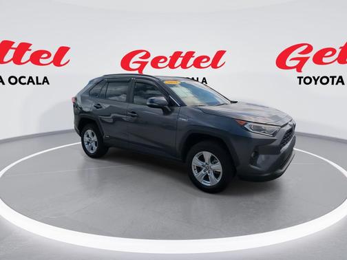 2021 Toyota RAV4 Hybrid XLE