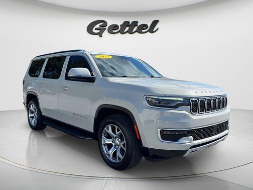 Luxury White Pearlcoat 2022 Jeep Wagoneer Series II 4x2