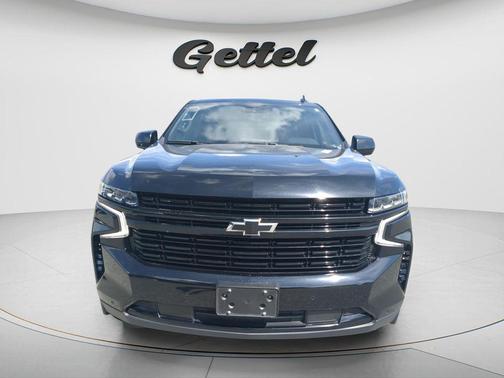 Black 2024 Chevrolet Suburban RST