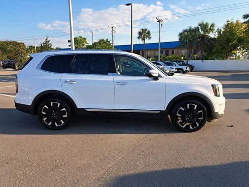 2023 Kia Telluride SX