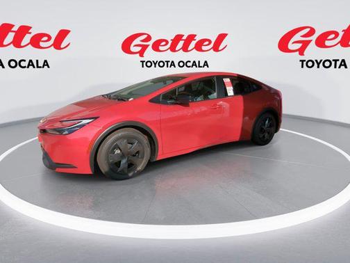 2025 Toyota Prius LE