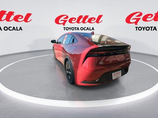 2025 Toyota Prius LE