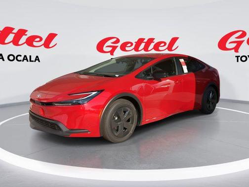 2025 Toyota Prius LE